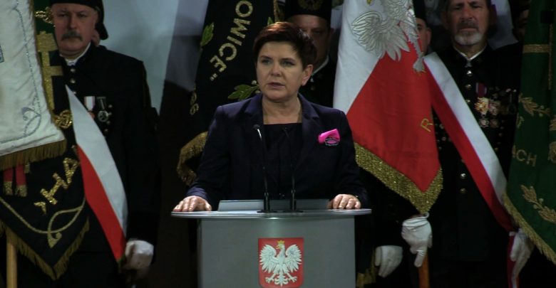 Na stronie internetowej KPRM opublikowano wykaz lotów premier Beaty Szydło, która w ubiegłym tygodniu zwróciła się z prośbą o publikację tych informacji.