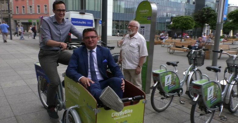 Katowice: W systemie roweru miejskiego będą rowery cargo. Przewieziecie nim nawet 100 kg ładunku