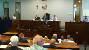 Rodzice w Bytomiu nie zgadzają się na łączenie klas, do których chodzą ich dzieci. Takie plany ma miasto