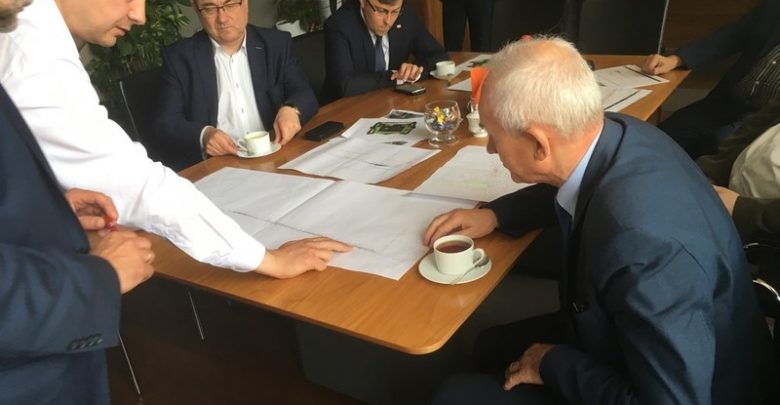 Akcja w kopalni Zofiówka. Ranni górnicy wracają do domów. Na dole wciąż trwa walka z czasem!(JSW)