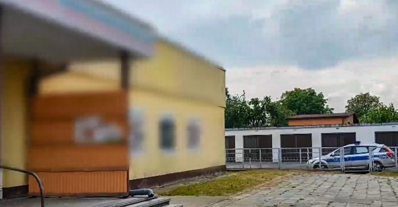 Atak nożownika w Kożuchowie. Napastnik zdołał zranić dwie kobiety. Ale ofiar ataku nożownika w Kożuchowie mogło być o wiele więcej! (policja.pl)