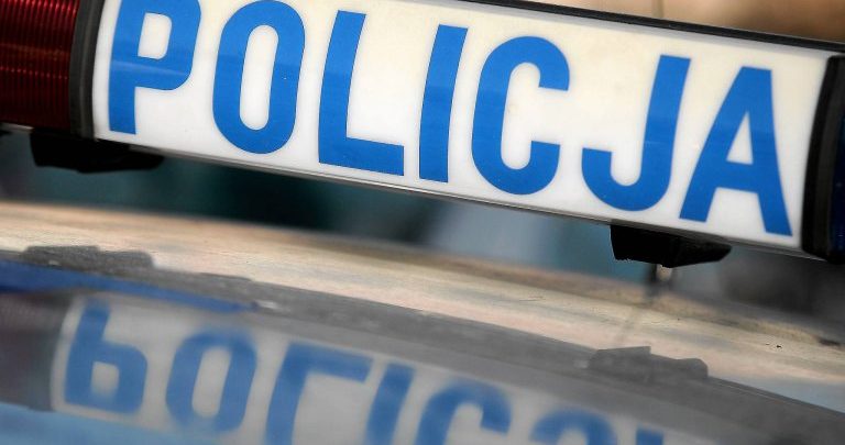 16-latka chciała się zabić. Uratowała ja koleżanka z internetu!