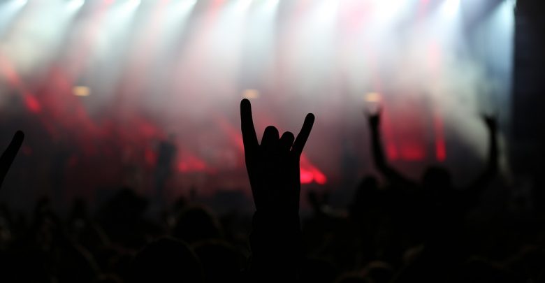 Boją się, że na scenie będą wzywać szatana! Księża i radni chcą zablokować Metal Doctrine Festival w Piekarach Śląskich (fot.poglądowe - pixabay.com)