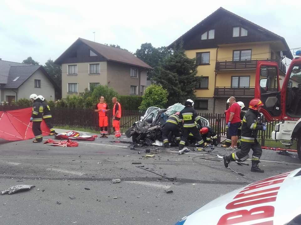 Tragiczny wypadek w Cieszynie. Nie żyje 63-letnia kobieta https://www.facebook.com/ospbobrekcieszyn/