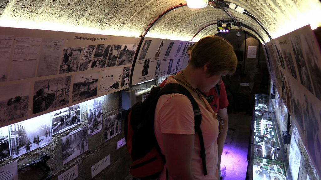 Kiedyś zakopany, teraz odkrywa swoje tajemnice. W Bytomiu można było zwiedzić schron w Miechowicach