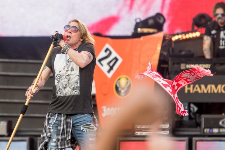 Guns N’ Roses zagrali niesamowity na Stadionie Śląskim. To pierwsze muzyczne wydarzenie na zmodernizowanym obiekcie (fot.slaskie.pl/Tomasz Żak)