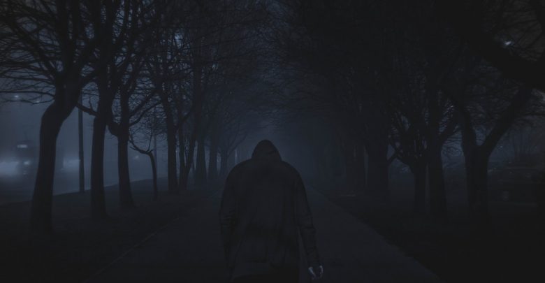 Dusił swoje ofiary aż do utraty przytomności, następnie gwałcił! Grzegorz T. zatrzymany (fot. poglądowe unsplash)