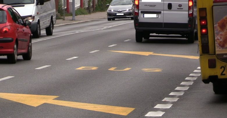Katowice: Wyraź swoją opinię o buspasie na ul. Mikołowskiej (fot.TVS)