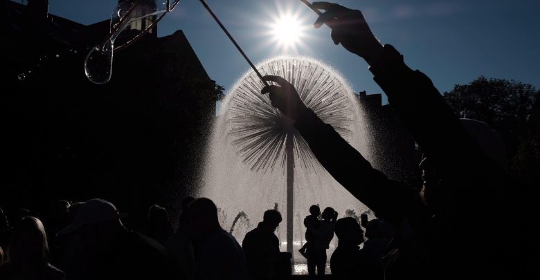 Duże i mniejsze, dla dzieci i dorosłych. W Tychach odbył się Bubble Day, czyli Dzień Baniek Mydlanych