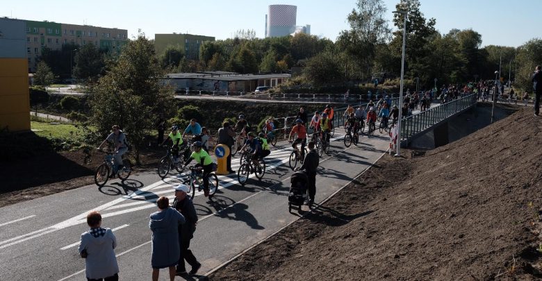 Velostrada w Jaworznie to pierwsza w Polsce prawdziwa autostrada dla rowerów (fot.Paweł Jędrusik)
