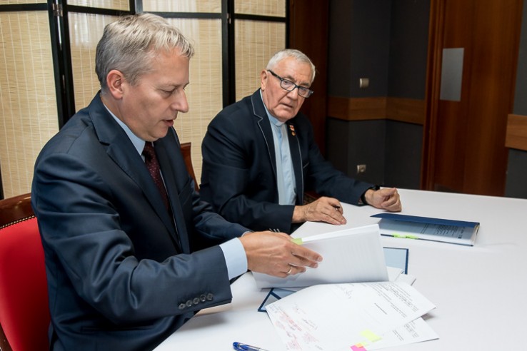 Dwa obiekty zarządzane przez Caritas Archidiecezji Katowickiej przejdą gruntowną termomodernizację(slaskie.pl)
