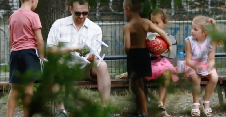 Fałszywy pedofil i dron. Szokujący eksperyment policji z Katowic