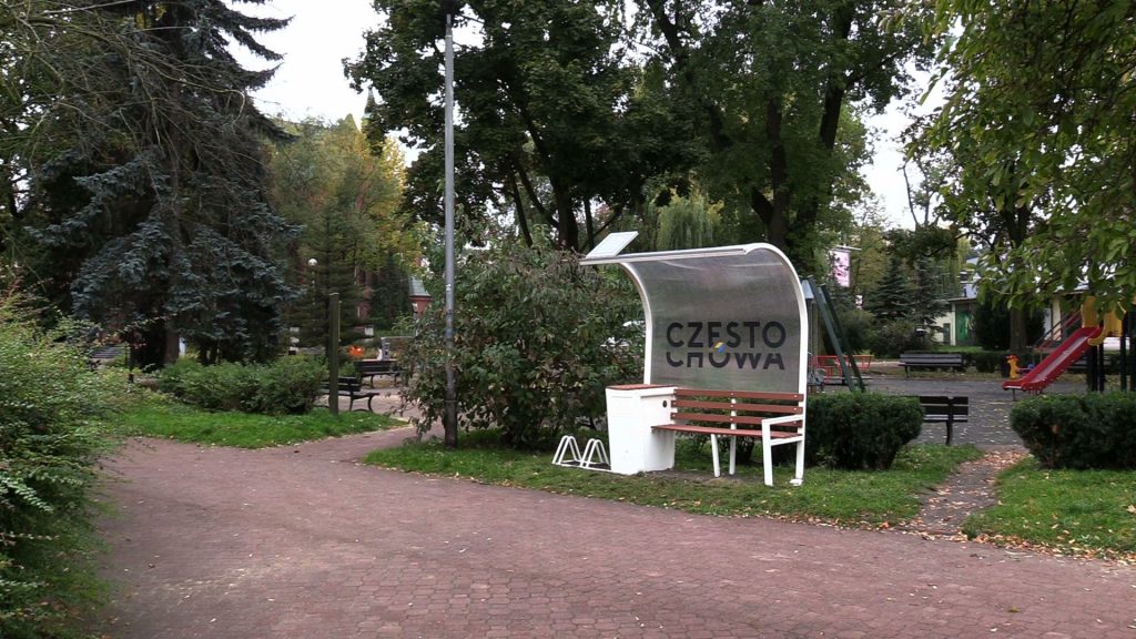 Częstochowa ma nowe ławki. Nietypowe, bo to ławki-przewijaki