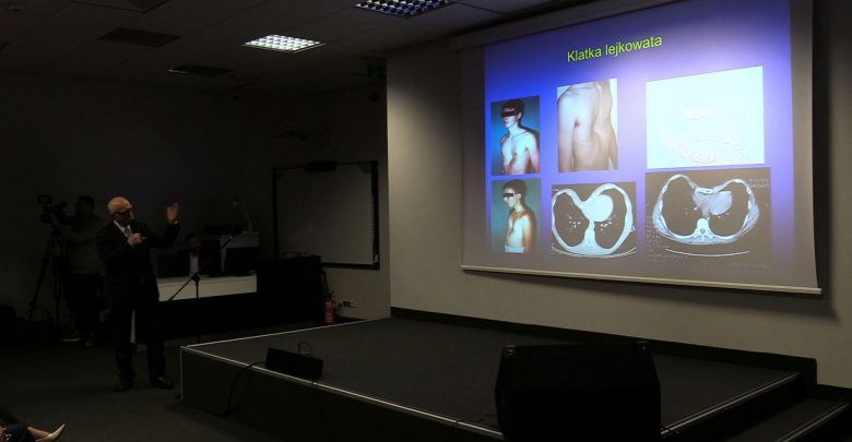 Medycyna w Wyższej Szkole Technicznej Katowicach wystartowała!. Studenci będą mieć zajęcia w 30 szpitalach