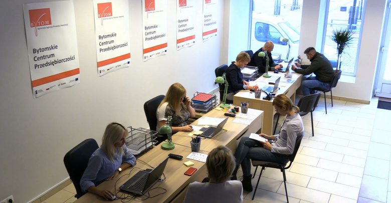 Bytomskie Centrum Przedsiębiorczości już otwarte. 30 mln zł czeka na chętnych!