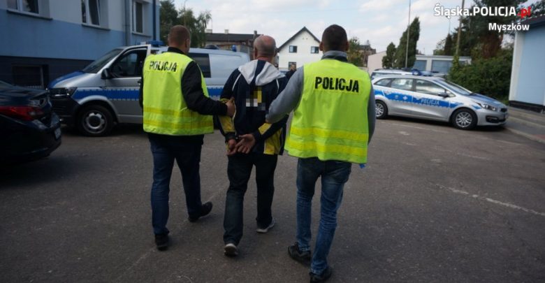 Myszków: przebił nożem opony w 60 samochodach