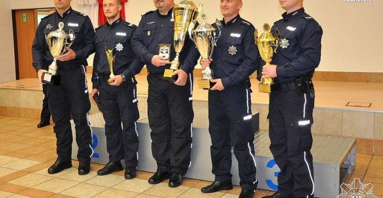 Śląskie: Najlepszy dzielnicowy w Polsce jest z Zawiercia! I ma sporo do pilnowania (fot.policja)