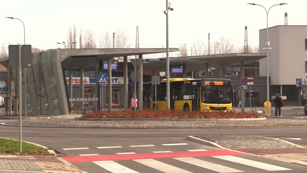 Katowice: Centrum Przesiadkowe w Ligocie już działa. Jak wygląda?