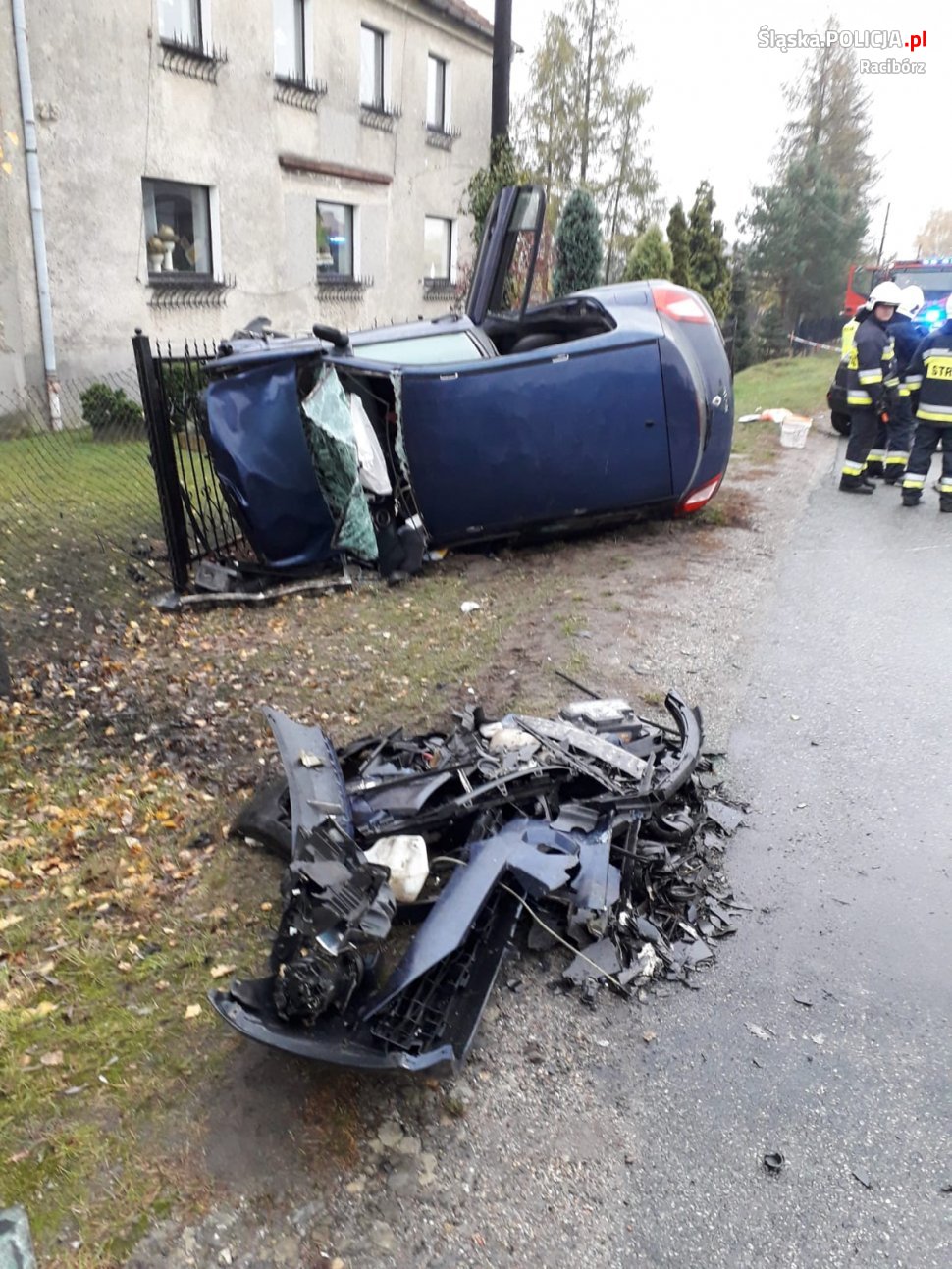 Śmiertelny wypadek w Markowicach koło Raciborza. W zderzeniu zginęło małżeństwo. Za kierownicą drugiego auta - pijany kierowca (fot.policja)