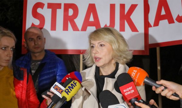Koniec strajku w PLL LOT. Jest porozumienie, ale związkowcy mówią, że to nie koniec