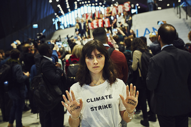 W piątek 14 grudnia dzięki wezwaniu nastoletniej aktywistki klimatycznej Grety Thunberg, młodzi ludzie na całym świecie wzięli udział w strajku dla klimatu