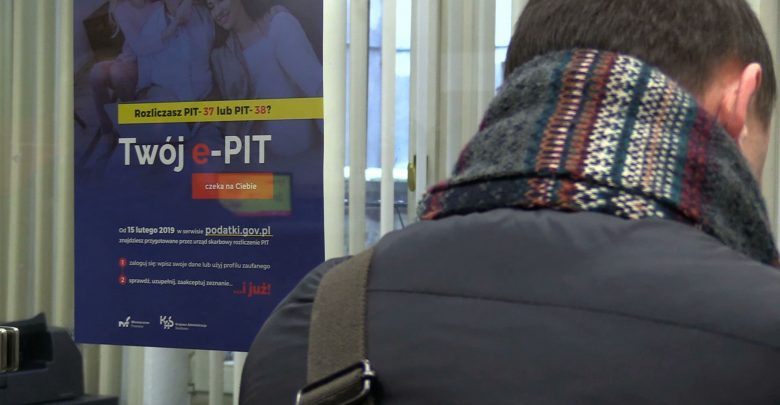Koniec udręki! Od tego roku PIT wypełni się sam! Jak działa e-PIT?