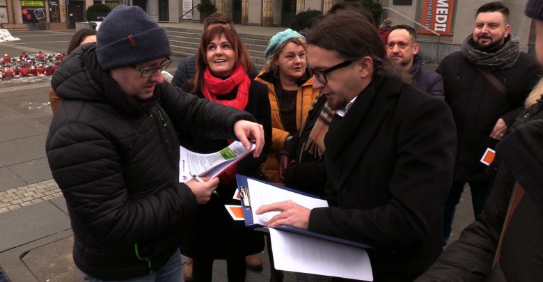 Ruch Roberta Biedronia, choć jeszcze nie ma oficjalnej nazwy, przygotowuje się już do startu w wyborach
