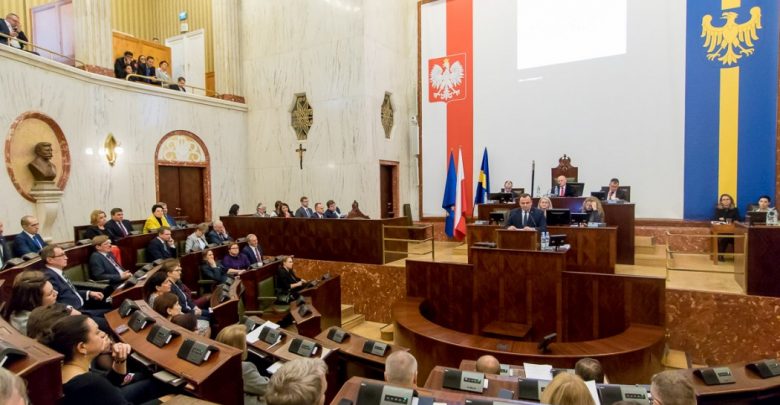 Budżet województwa śląskiego na rok 2019 uchwalony (fot.slaskie.pl)