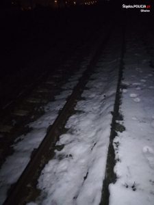 W nocy z 9 na 10 lutego gliwiccy policjanci dwukrotnie walczyli z czasem, by uratować niedoszłych samobójców (fot.KMP Gliwice)