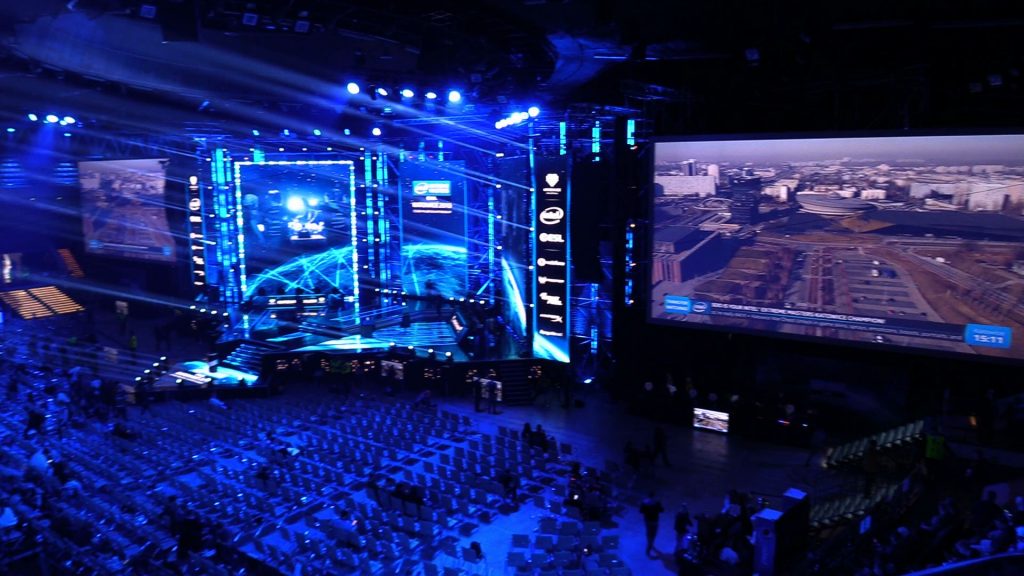 Tysiące fanów gier i zawodowych graczy z Polski i zza granicy zgromadziło się dzisiaj w katowickim Spodku, gdzie odbył się finał Inter Extreme Masters