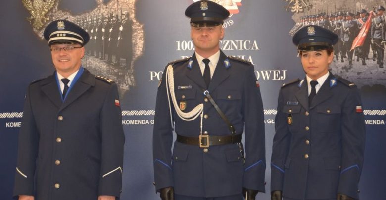 Polska policja będzie miała nowe mundury. Widzieliście je już? mamy pierwsze ZDJĘCIA! foto: Piotr Maciejczak Policja 997