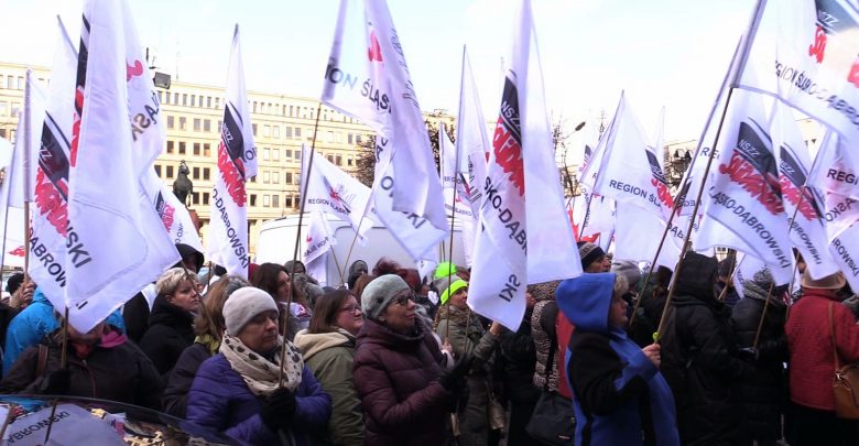 Strajk w szkołach coraz bardziej realny. Rozmowy z rządem zakończyły się niczym