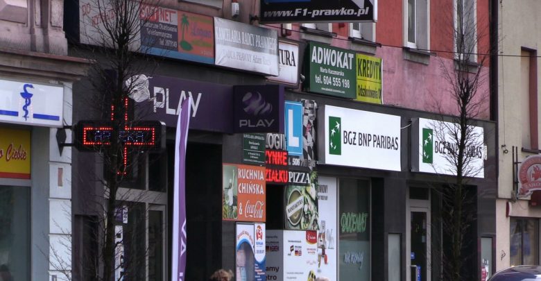 Koniec brzydkich i krzykliwych reklam? Sosnowiec chce zrobić z tym porządek