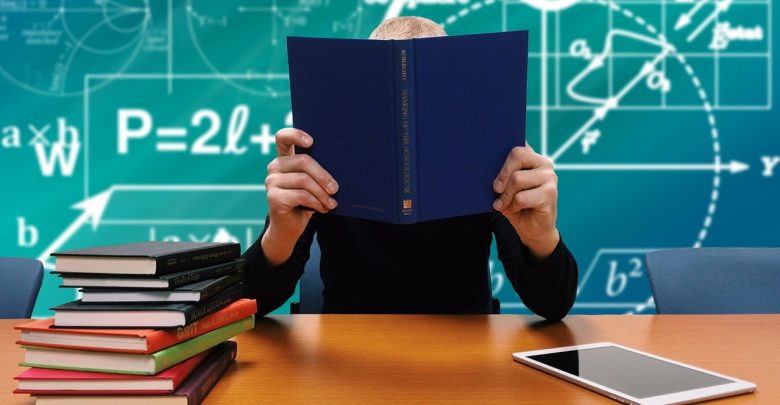 78 proc. szkół i placówek oświatowych weszło w spór zbiorowy. Najwięcej w woj. łódzkim, lubelskim i śląskim