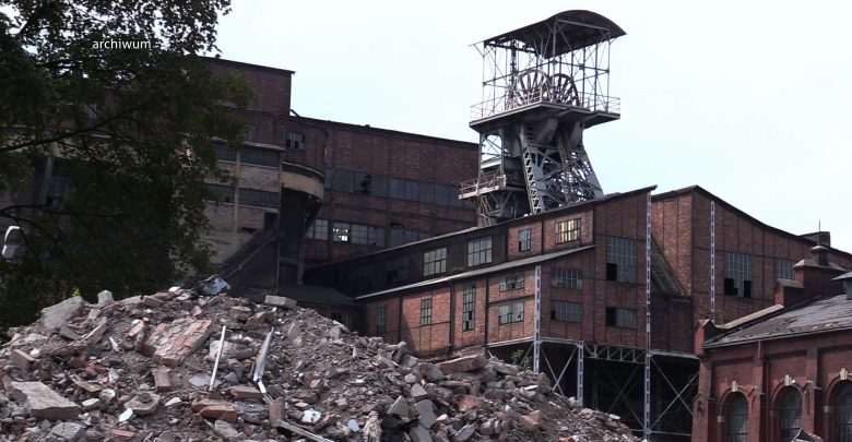 Ponad 9 tys metrów kwadratowych, w tym budynek byłej dyrekcji kopalni Mysłowice i centrali telefonicznej ma przejąć miasto