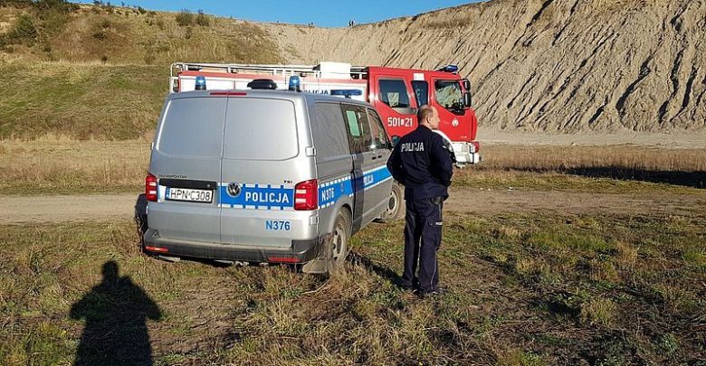 15-latek przysypany na żwirowni. Spacerował z 13-letnim kolegą (fot.Policja Pomorska)