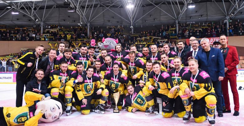 Hokej: TAURON KH GKS Katowice z brązowymi medalami Polskiej Hokej Ligi! (fot. TAURON KH GKS Katowice)