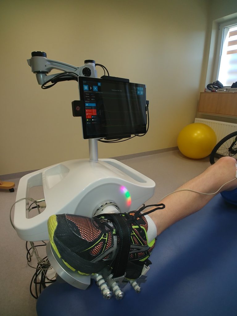 Osoby, które zdecydują się na skorzystanie z oferty Centrum TriVita, mają zapewnioną zarówno rehabilitację wczesną (poszpitalną), jak i późną – po opuszczeniu Oddziału Udarowego
