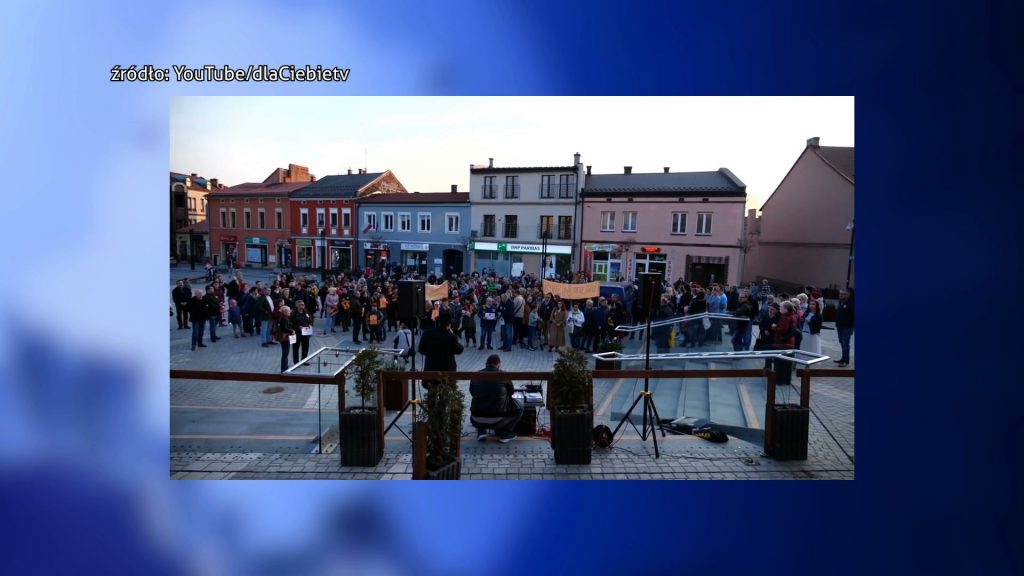 Jaworzno: wspierali nauczycieli na rynku, teraz mają kłopoty!