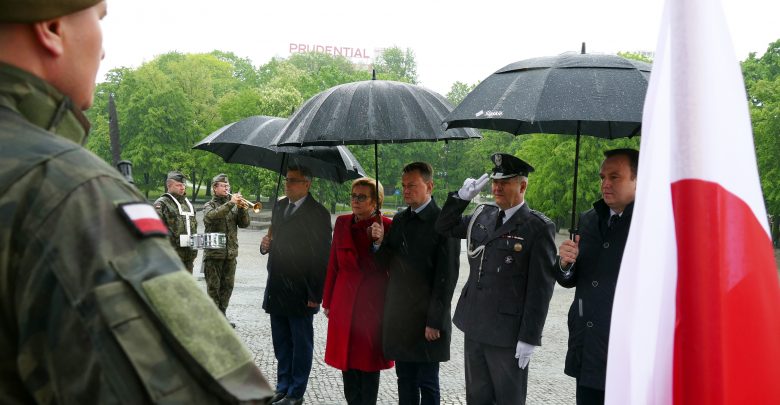 Tego jeszcze nie było! Tegoroczna defilada Wojska Polskiego odbędzie się w... Katowicach. Zapowiedział to dzisiaj w Katowicach szef MON, Mariusz Błaszczak (fot.ŚUW)