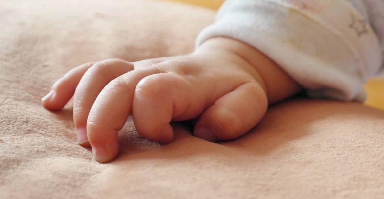 Malec był cały siny i nie oddychał: dramatyczna akcja ratowania 2-letniego chłopca