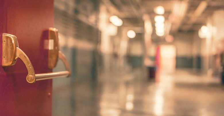 Metropolia przekazuje ponad 10 mln złotych na walkę z koronawirusem (fot.poglądowe/www.pixabay.com)