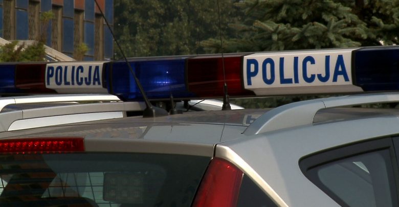Śląskie: Naćpana matka spacerowała z miesięcznym dzieckiem po DK1. Przyjechał po nią również naćpany partner (fot.poglądowe)