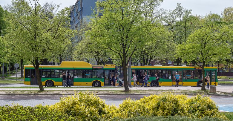 Łatwiejszy dojazd do kąpielisk i ośrodków rekreacyjnych miejską komunikacją publiczną. Wakacyjny rozkład jazdy ZTM (fot.ZTM)