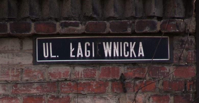 Atak nożownika w Świętochłowicach! Zaatakował przechodniów w Chropaczowie