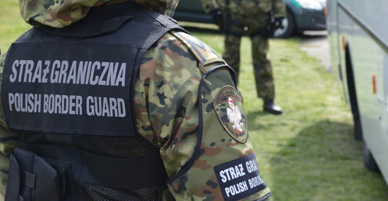 Zniesiono wymóg ukończenia 55 lat przy przechodzeniu na emeryturę funkcjonariuszy Policji, Straży Pożarnej, Straży Granicznej i SOP (fot.MSWiA)