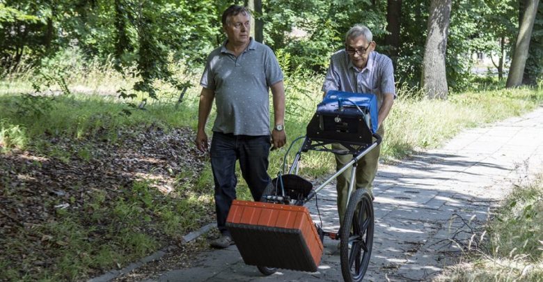 Bytom: Szukają podziemnych pustych przestrzeni. Ruszyły specjalne badania w Parku Ludowym (fot.UM Bytom)