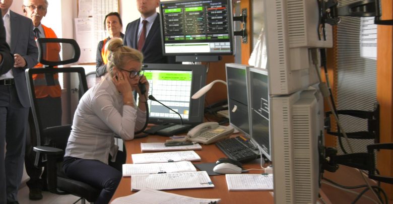 W Jaworznie Szczakowej powstało nowoczesne centrum sterowania ruchem kolejowym