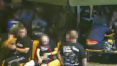 SZOK! Kibic Piasta Gliwice wyjął penisa w McDonaldzie i nim machał (fot.youtube.com)