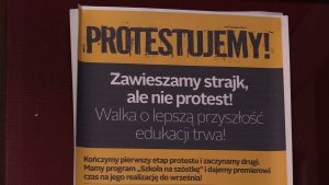 Choć stół na okrągły nie wygląda, to jednak swoją rolę spełnił. W Katowicach w ramach Śląskiego Okrągłego Stołu Edukacyjnego, debatowano o szkole